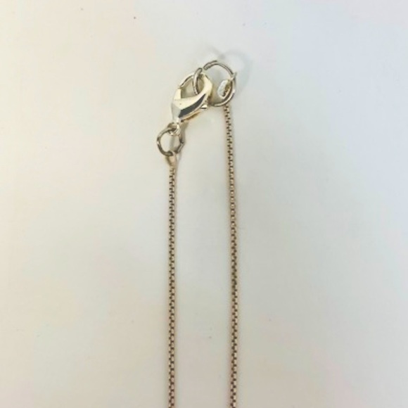 Sterling Silver Chain with Lapis Pendant - Picture 4 of 4